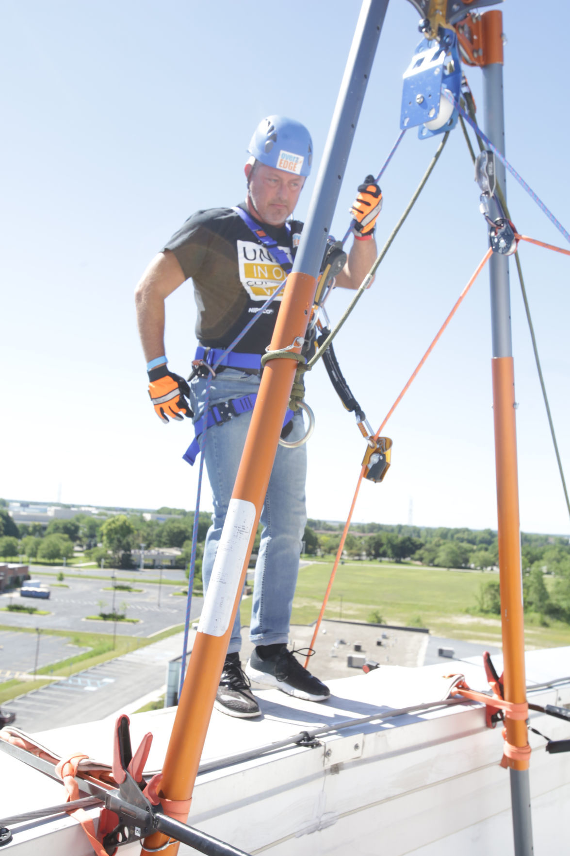 Lake Area United Way Rappelling